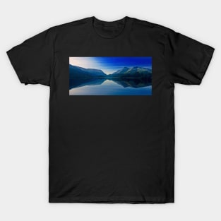 DROS YR LLYN PADARN T-Shirt